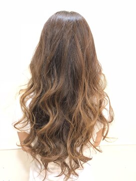 クアトロ 小山店(QUATRO) バレイヤージュカラー