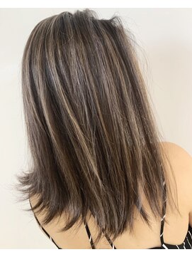 グロウ 恵比寿(grow) 筋感バレイヤージュ