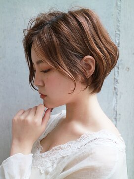 ダヴィン 中目黒(DaVin) 【davin中目黒】耳かけ ウェーブパーマ フォギーベージュ