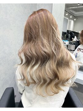 エリーツ 表参道(elyts) ミルクティーハイライト