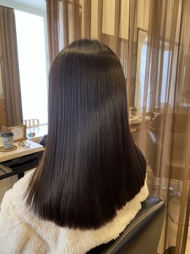 コアフィールフィス(COIFFURE fils) 新規お得クーポンあり【見附　今町】M3Dストレートヘア