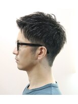 ウィスカーヘアー(whisker hair)&nbsp;ツーブロックショート　