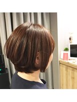 カミケンガレリア(kamiken. galleria)&nbsp;美髪カラー潤いなめらかまとまるショート【カミケンガレリア】