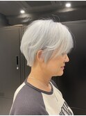 白髪ぼかしホワイトカラー