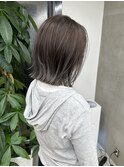 切りっぱなしボブ グレージュ