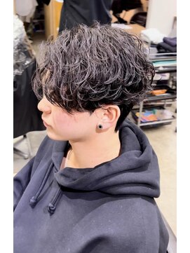 エルオム(EL.HOMME) 波巻きニュアンスパーマ