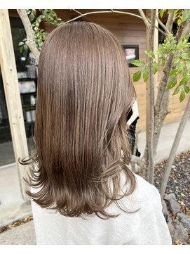 ルームスヘアー(Rooms Hair) グレージュ