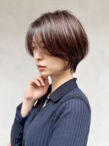 ヒトワ(hitowa)&nbsp;前下がりショート/丸みショート/オリーブベージュ/大人キレイ