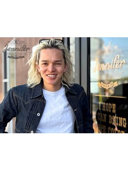 【武庫之荘駅/徒歩6分】ブリーチ支持率トップクラスの美容師による完全マンツーマンのカラー特化型サロン！