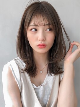 アグノス 青山(Agnos) 愛されハイライトカラーレイヤーカットナチュラルカール艶感