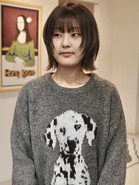 ウィム(wim) 『ショートウルフ』グレージュカラー/フェイスレイヤー