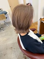 エッジ(EDGE)&nbsp;ミルクティーベージュ×くびれショートボブ