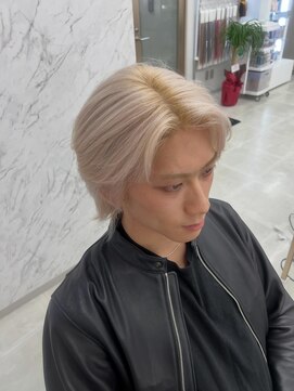 エテルネ 大宮店(E:terne) センターパート×ホワイトブロンド