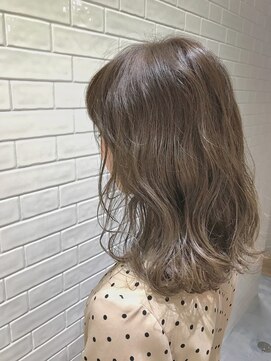 ローラム(LOLAM) グレージュ