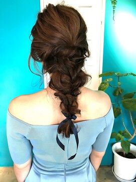 リンド(Lindo) バックシャンな編み下しスタイル