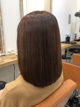 ネイヴィル(navile) まとまり◎地毛風ストレート