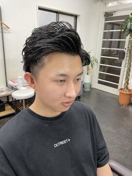ヘアサロン リアン(Hair Salon Lian) 男らしさ際立つサイドオールバック