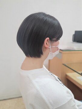 e.m.a プレミアムビューティーサロン 栄駅店(e.m.a PREMIUM BEAUTY SALON) 大人可愛い♪丸みコンパクトショートボブ