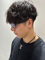 ニアウ 伊勢崎連取店(Niau)&nbsp;波巻きスパイラルパーマツイストスパイラルパーマメンズマッシュ