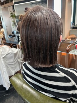 エミタス 三年坂(Emitas) タッセルカット【和歌山】