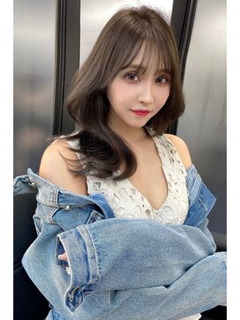 ランズ リアオオサカ(LANDS RiaOSAKA) ワンホンへア 顔まわりレイヤーカット 【韓国ヘア 大阪 梅田】