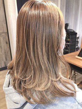 レイ 津田沼(Lei) 黒髪/ボブルフ/ネビージュ/小顔/ワンレン/