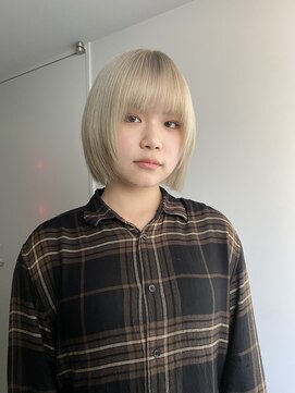 ビューズ(VIEWS) ブロンド/ホワイトブロンド/トリプルカラー(表参道駅)