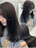 透明感オリーブグレージュ×レイヤーカット