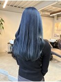 くすみブルー×韓国風レイヤーカット