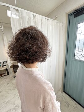 キキ(kiki) くせっけボブ