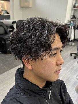 ビカムメンズヘアー 栄店(become men's hair) 縦落ちセンターパート/ツイストスパイラルパーマ/メンズhair