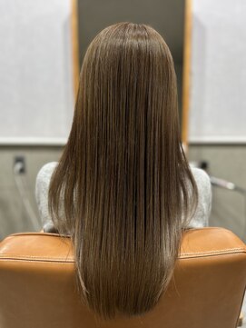 《明るめ、白髪ぼかしカラー》