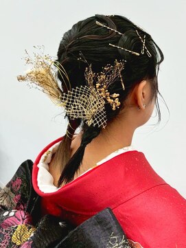 アエル 宝塚南口駅前店(aeru) 和装に映える金箔×ドライフラワーアレンジ