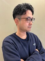 ザメンバイリオス(THE MEN. BY LIOS)&nbsp;直毛には出せない動き。くせ毛アップバング