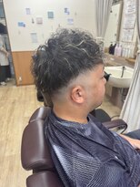 バディー ヘアー(Buddy Hair)&nbsp;【カール強め】スキンフェード×パーマ