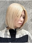 ホワイトブロンド/ハイトーンカラー/ブリーチ
