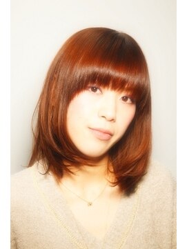 レーヴラボー(reve LA'BO) つややかストレートミディ