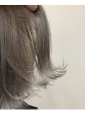 シルバーグレージュ
