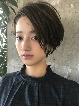 ロビー 表参道(ROBBY) ショートボブ/前下がり/前髪長め/30代・40代/ワンカールパーマ