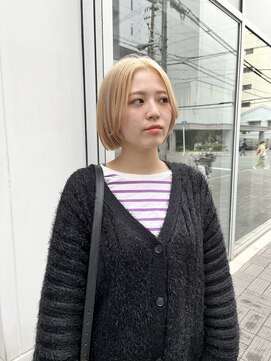 カフ(CAF) CAF FUKO/ホワイトベージュ/切りっぱなしボブ/大阪/心斎橋
