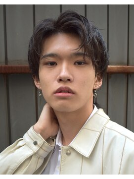 フリーク バーバーショップ 都島店(FREAK BARBER SHOP) 黒髪韓国マッシュニュアンスパーマコンマバングセンターパート