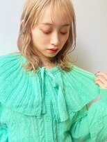 フリティ 大阪西梅田店(friity)&nbsp;ベージュインナーカラーショートボブレイヤーミディアム前髪