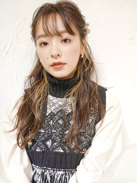 アム(amu) インナーカラー /ハーフツインアレンジ