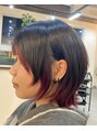 タノ(tano) 楽々ウルフショートスタイルに赤メッシュでアクセント抜群！！