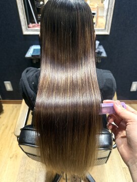 ラグーンアライブ(LAGOON ALIVE) 盛岡・岩手で【ブリーチ毛に縮毛矯正が出来る】数少ない美容師★