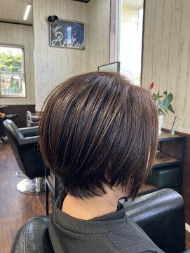 アプローズ(AppLauz) ショートボブ