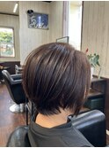 ショートボブ