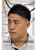 ビジネスショートツーブロ風ベリーショート