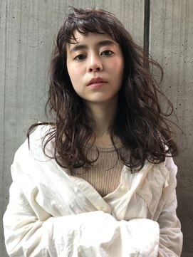 ヘアサロンM 新宿 ラフウェーブ☆オン眉