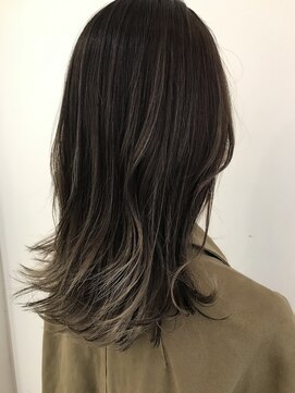 ワン 大船(ONE003) ナチュラルバレイヤージュ